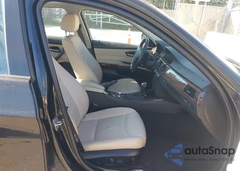 2010 BMW 328I z USA, uszkodzony, nr VIN WBAPH5C54AA439562